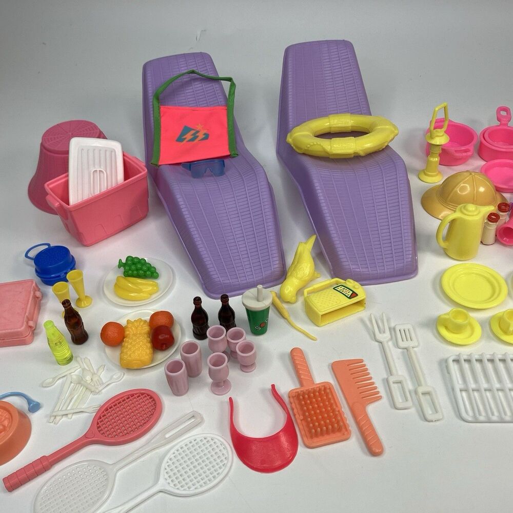 Vtg 1980s Barbie Accessories Pool Party Camping Assorted Incomplete - Picture 4 of 10